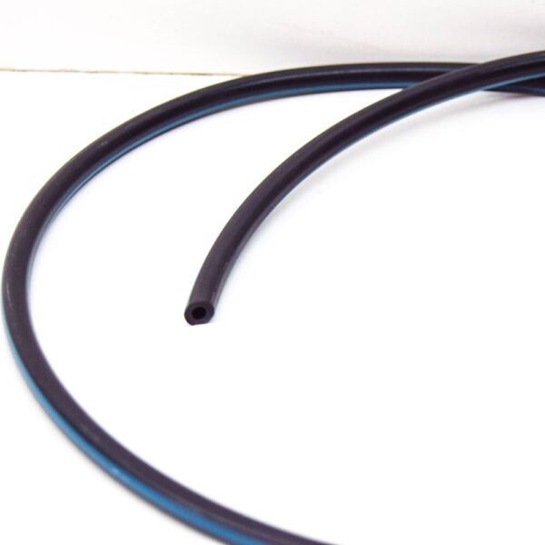 BMW 1 Series E81 vacuum hose 11747797082 7797082 NEW REAL