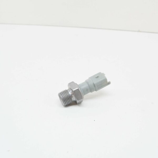 NEW GENUINE OEM 12617568481 7568481