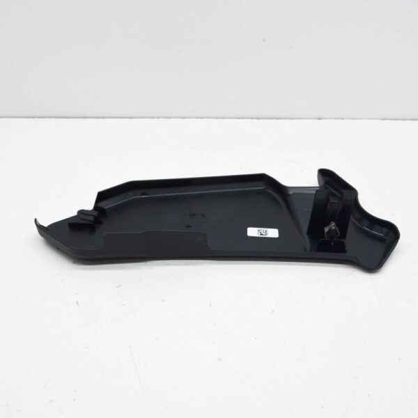 BMW 5 Touring G31 fuse box cover 12908578818 8578818 NEW ORIGINAL - Image 5