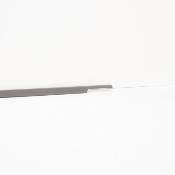 Ford Mondeo MK3 Gasket Strips for Front Right Window Belt 1349996 New - Image 5