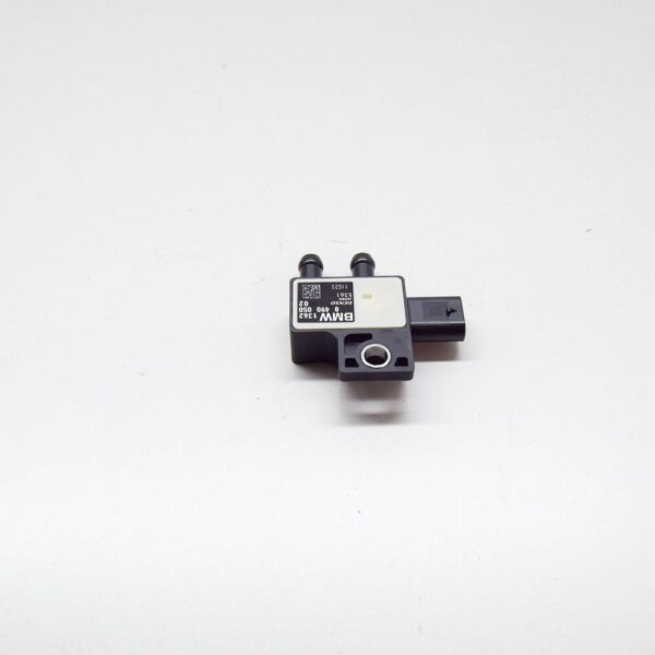 BMW 4 Convertible G23 Differential Pressure Sensor 13628490050 NEW ORIGINAL - Image 4