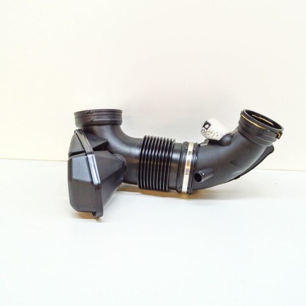 BMW 3 Gran Turismo F34 Front Engine Air Inlet Channel 13718601682 NEW - Image 5