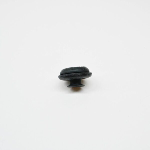 NEW FORD FOCUS MK2 REAR WINDOW WIPER GROMMET 1381347 3M51-R17C582-CA ORIGINAL - Image 3