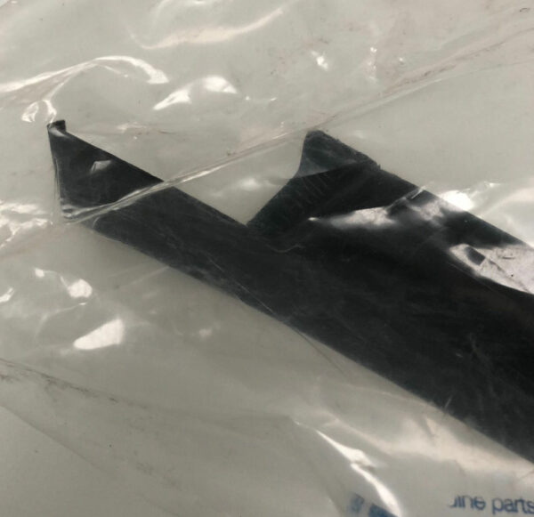 NEW GENUINE OEM 1385912 NEW FORD FOCUS ESTATE MK2 REAR RIGHT DOOR UPPER TRIM COVER 1385912 ORIGINAL