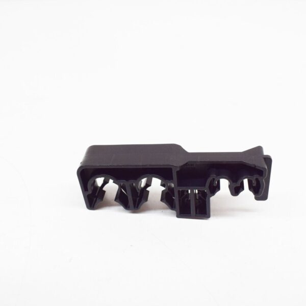FORD FIESTA MK7 FUEL VAPOR HOSE CLIP 8V51-2B361-BA 1539481 NEW