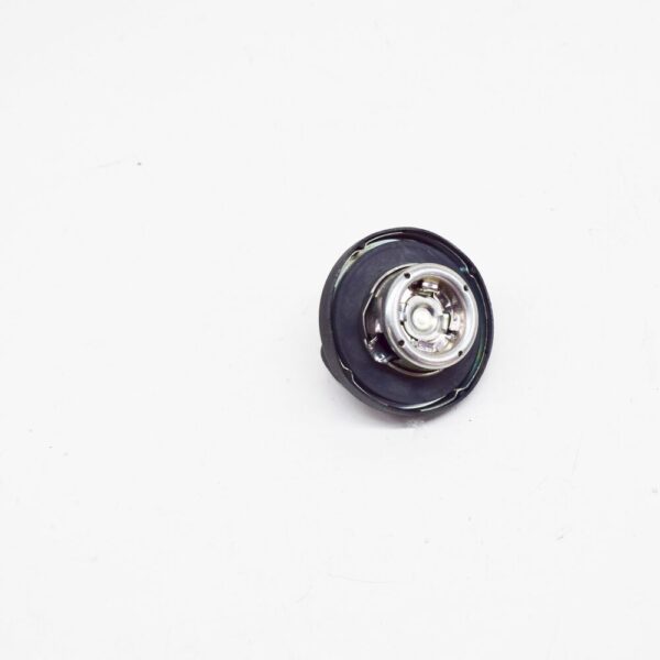 BMW 5 E34 Fuel Filler Cap 16111184718 New ORIGINAL - Image 4