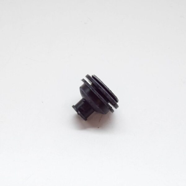 1655700Q0A NISSAN QASHQAI J11 MK2 Engine Cover Grommet 1655700Q0A NEW GENUINE