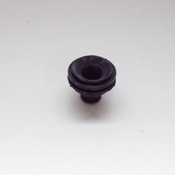 NISSAN QASHQAI J11 MK2 Engine Cover Grommet 1655700Q0A NEW GENUINE - Image 3
