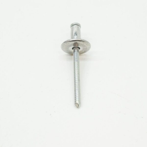 FORD FIESTA MK7 REAR BUMPER RIVET 1704155 W715599-S300 NEW GENUINE - Image 5