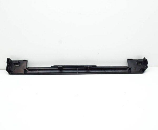 NEW BMW X5 G05 RADIATOR LOWER COVERING 17118589087 1589087 ORIGINAL - Image 4