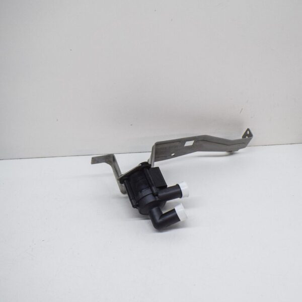 BMW M5 F10 auxiliary water pump 17122284124 2284124 NEW REAL