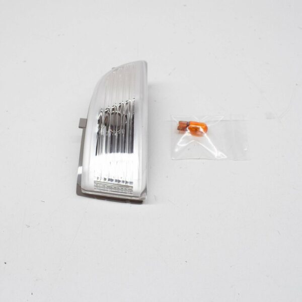NEW GENUINE OEM 1735988 NEW FORD RANGER MK3 FRONT RIGHT DOOR MIRROR FLASHER LAMP ASSY 1735988 ORIGINAL