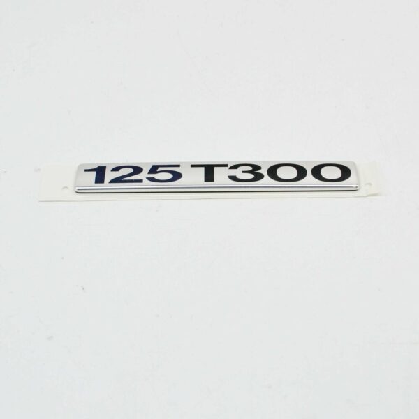 1753885