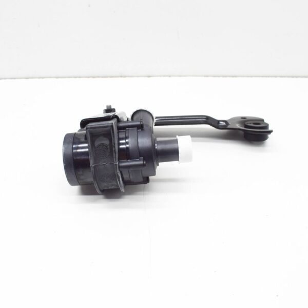 Ford Focus C346 Motor Water Pump 1757572 BV61-8564-AB NEW GENUINE - Image 5