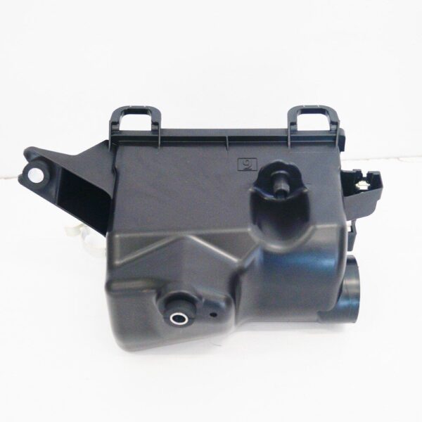 Toyota Yaris XP150 Air Filter Box 177010M060 NEW Original - Image 4
