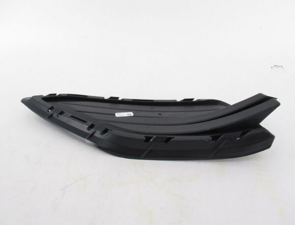 Grille NEW VOLKSWAGEN JETTA A7 MK7 FRONT RIGHT BUMPER GRILLE 17A8536669B9