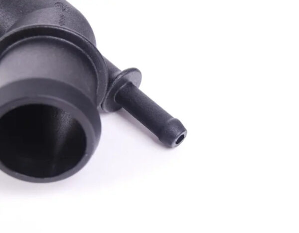 NEW AUDI A3 8P COOLANT COOLING SYSTEM FLANGES 1J0121087B ORIGINAL - Image 3