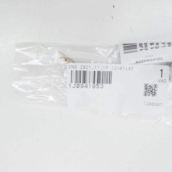 Audi A4 B6 headlight socket lamp housing 1J0941953 new ORIGINAL - Image 5