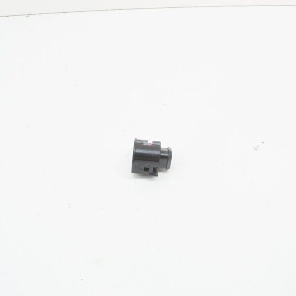 Audi TT 8N radiator fan flap contact housing 3-pin 1J0973203 NEW ORIGINAL - Image 3