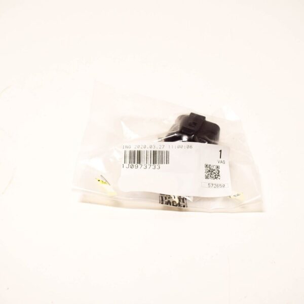 AUDI A1 MK1, 8XK Flat Contact Housing 6 Pin 1J0973733 NEW - Image 5