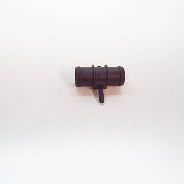 AUDI A3 Sportback 8PA Engine Cooland Pipe 1K0121087D NEW - Image 4