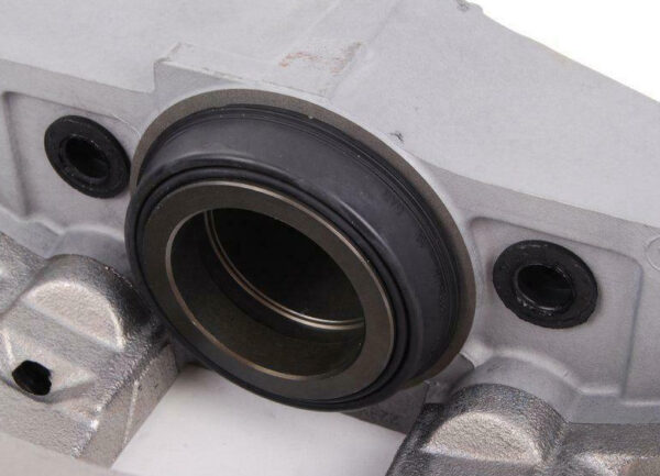 NEW AUDI A3 8P FRONT RS BRAKE CALIPER HOUSING 1K0615124H ORIGINAL - Image 3
