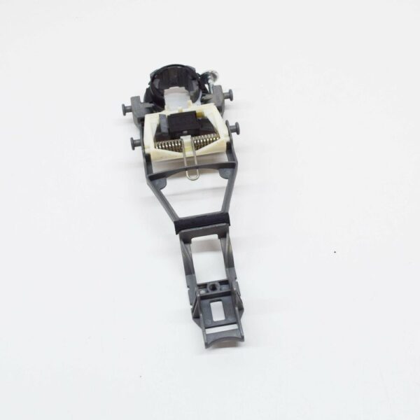 NEW OEM VW GOLF MK5 FRONT LEFT DOOR HANDLE BACKING PLATE 1K0837885A GENUINE