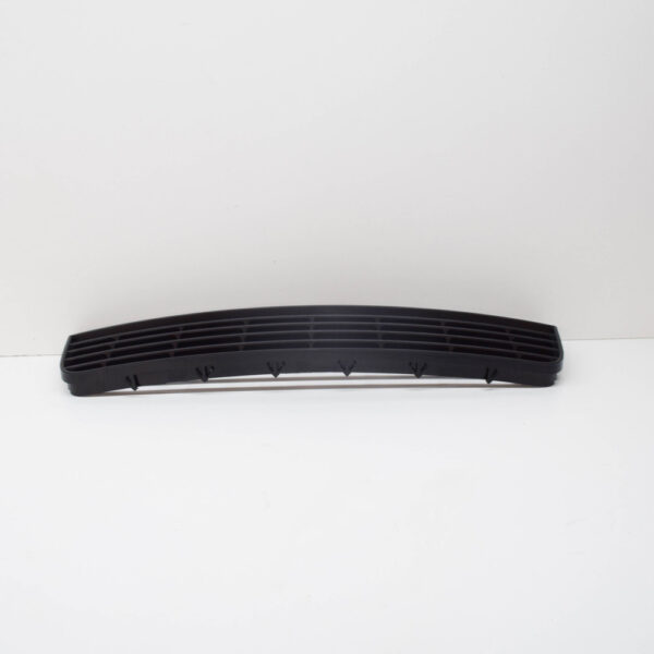 Volkswagen GOLF MK5 Front Bumper Center Vent Grille 1K08536779B9 NEW GENUINE - Image 4