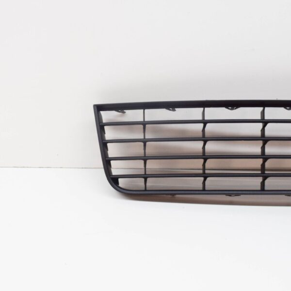 Volkswagen GOLF MK5 Front Bumper Center Vent Grille 1K08536779B9 NEW GENUINE - Image 5