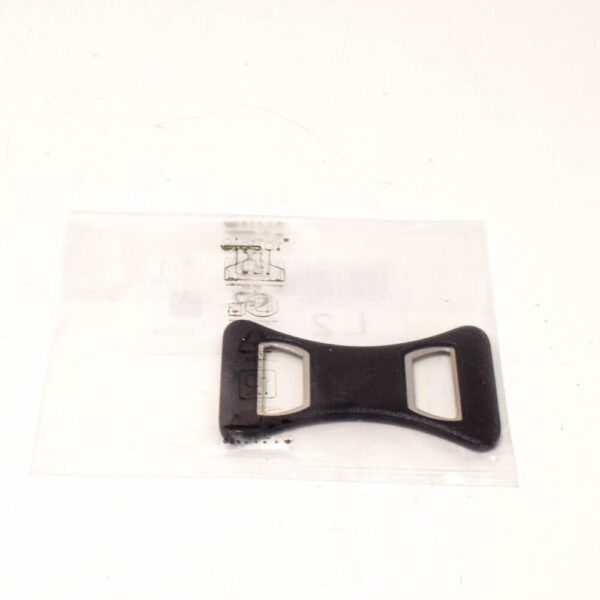 1K0858230A