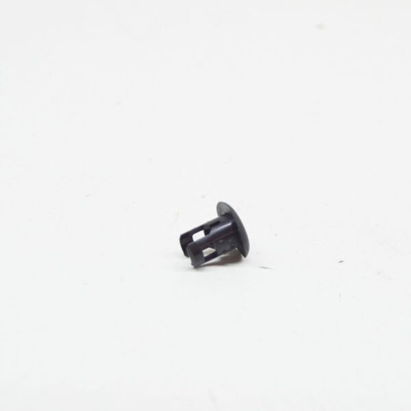 NEW VOLKSWAGEN TOUAREG 7P FRONT DOOR BUTTON SLEEVE 1K0919242A82V ORIGINAL - Image 3