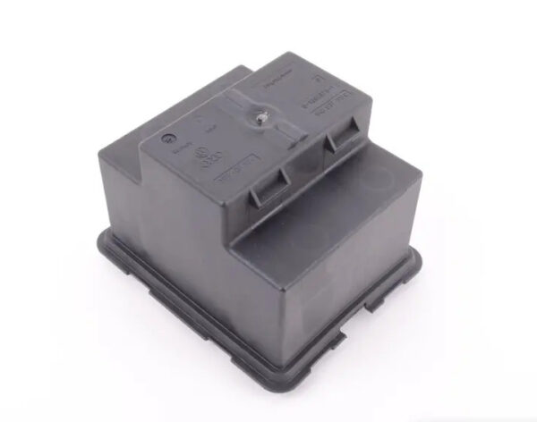 Audi A3 Sportback 8P Relay Panel Cover 1K0937311B NEW ORIGINAL - Image 3
