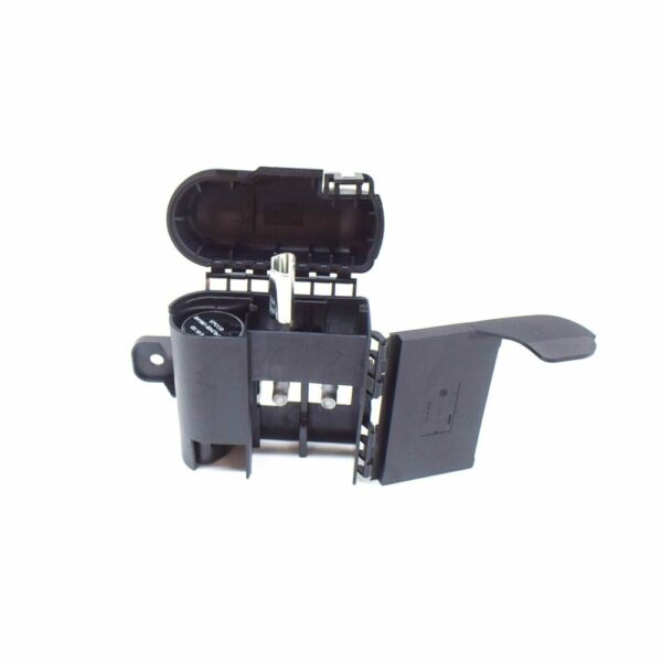 NEW AUDI A3 8P POTENTIAL DISTRIBUTOR JUNCTION BOX/ JUMP POINT 1K0937517 - Image 5