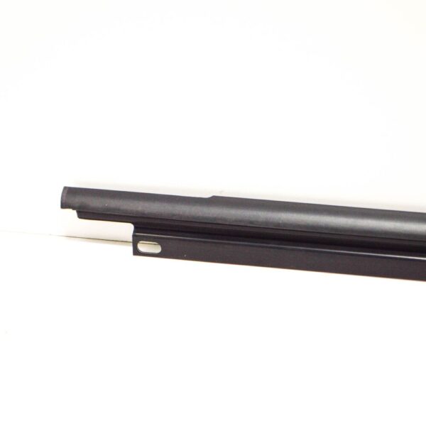VW GOLF MK5 Front Right Outer Window Aperture Seal 1K4837478D5AP NEW GENUINE