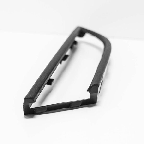 NEW VW SCIROCCO FRONT BUMPER RIGHT INDICATOR TRIM GRILLE 1K8807718B9B9 - Image 4