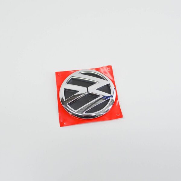 NEW VOLKSWAGEN JETTA MK6 REAR EMBLEM LOGO BADGE 1K9853630AULM ORIGINAL - Image 4