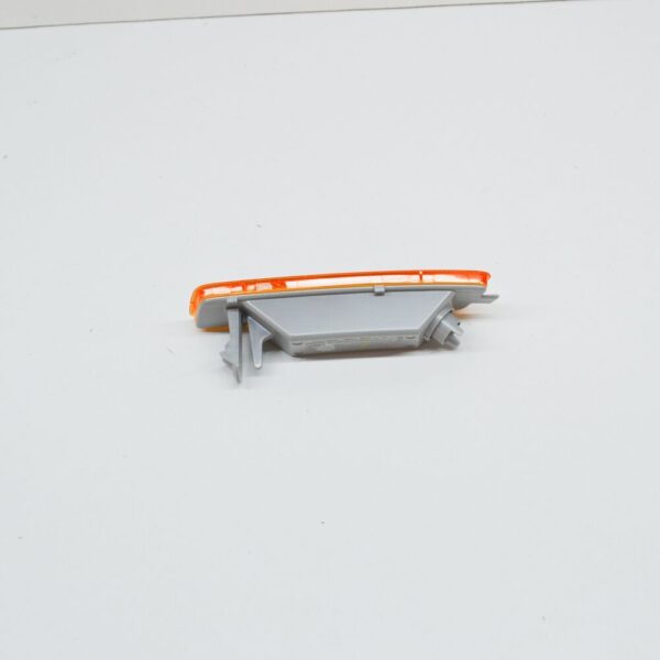 New VOLKSWAGEN GOLF 5K MK6 FRONT RIGHT SIDE MARKER LIGHT 1K9945072 - Image 4