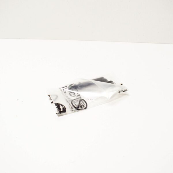 Volkswagen Golf Mk6 Washer Pump Connector 1T0955665 NEW GENUINE - Image 3