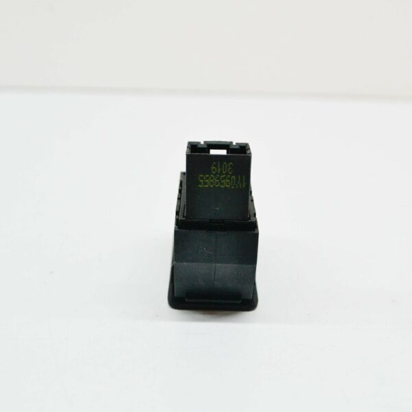 NEW VW BEETLE CONVERTIBLE 1Y FRONT RIGHT WINDOW SWITCH LHD 1Y1959851A2QL