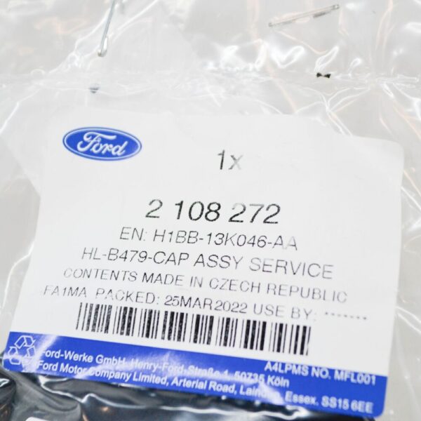 FORD FIESTA MK7 FRONT HEADLAMP BULB COVER 2108272 H1BB-13K046-AA NEW GENUINE - Image 6