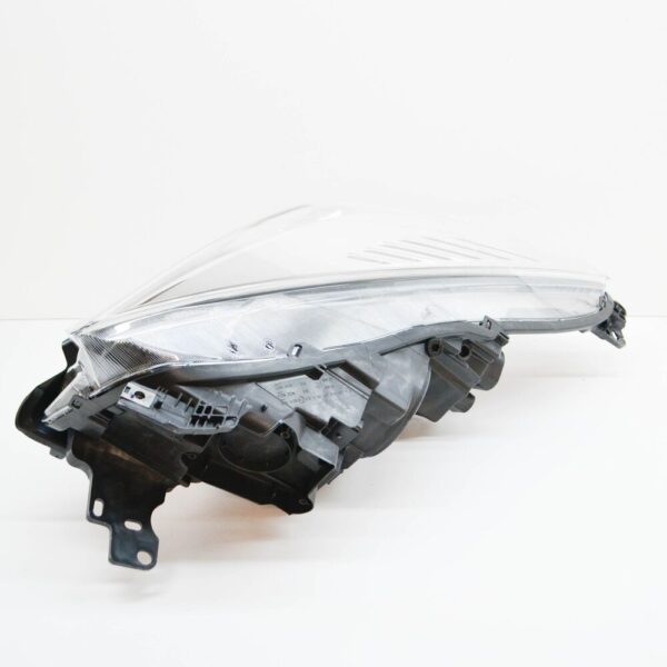 NEW GENUINE OEM 2370324 NEW FORD KUGA C250 MK2 FRONT RIGHT HEADLIGHT LHD GV41-13W029-AJ 2370324 ORIGINAL