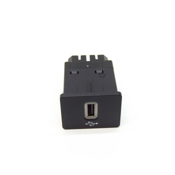 2470665 HS7T-14F014-AE