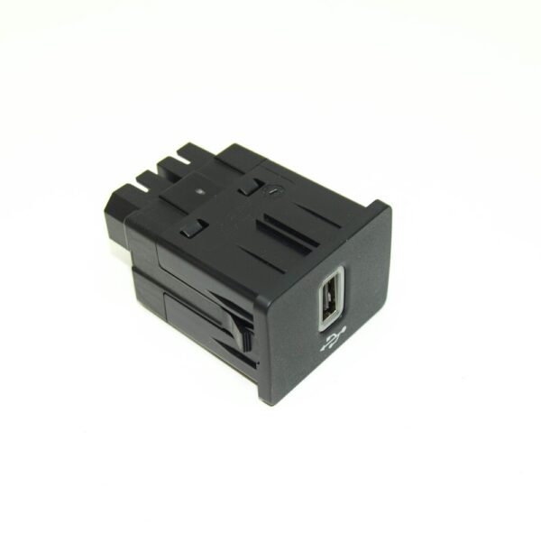 Ford Focus MK4 USB Female Port 2470665 NEW