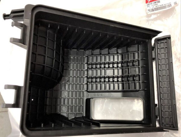 Hyundai Santa Fe MK3 DM Air Filter Housing 281122W100 NEW ORIGINAL - Image 3
