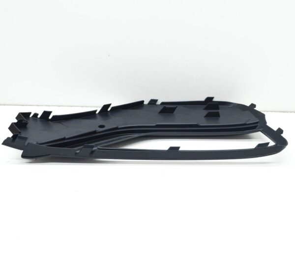 NEW VW AMAROK S1B FRONT LEFT BUMPER FOG LIGHT GRILLE 2H6807489E9B9 - Image 5