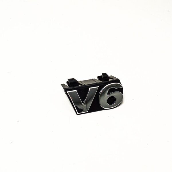 VW AMAROK front bumper radiator grille emblem logo 2H6853948AIDJ NEW REAL - Image 4