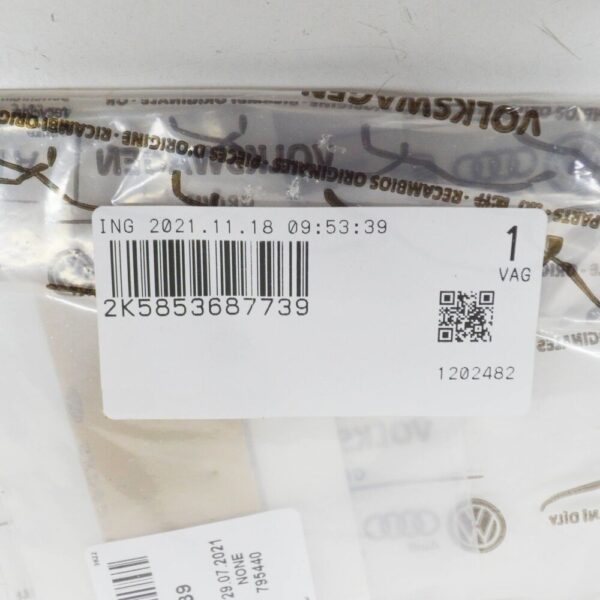 VW Caddy 2k tailgate tailgate emblem badge 2K5853687739 NEW REAL - Image 5