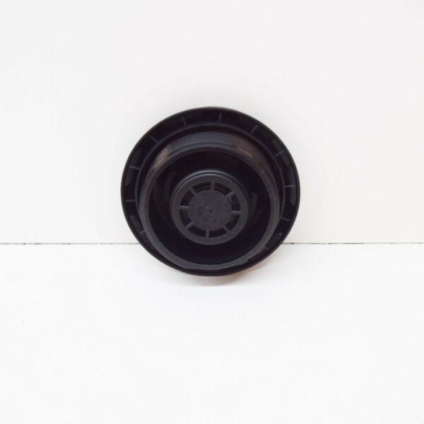 NEW OEM ORIGINAL 2Q0121321A