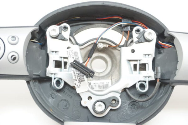 NEW ORIGINAL OEM 32306769733 6769733
