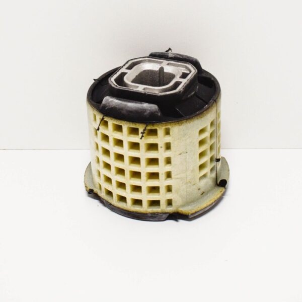 BMW 5 F10 Rear Axle Rubber Jack Mount 33316793864 NEW REAL - Image 4
